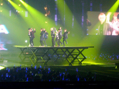 液壓升降舞臺(tái) 液壓升降舞臺(tái)