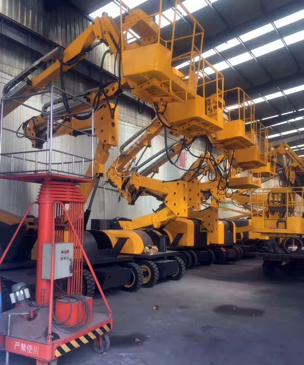 自行式曲臂高空作業(yè)平臺(tái) 自行式曲臂高空作業(yè)平臺(tái)