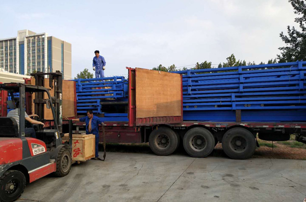 液壓升降貨梯 液壓升降貨梯