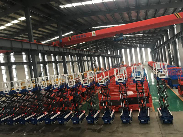 自行走液壓升降機 自行走液壓升降機